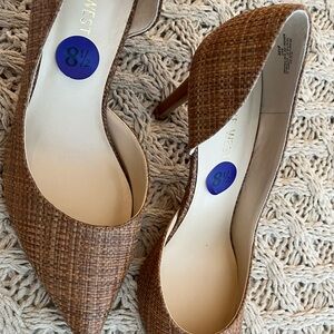 Nine West heels, Size 8 1/2, Brown